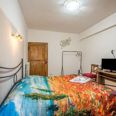 Casa Al Colle בית נופש *
